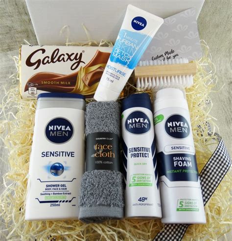 NIVEA MEN SENSITIVE TOILETRY GIFT SET HAMPER - Pamper Beauty Box Direct