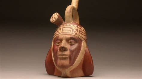 Looking Through the Glass: How Museums Constructed "Moche Culture"