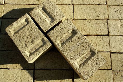 Hempcrete-building-blocks – Natural Building Blog