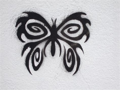 BsAs stencil art butterfly | Simba tango | Flickr