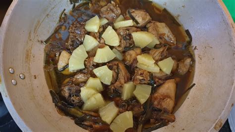 Adobong manok with pineapple chunk #yummy #ucantry - YouTube