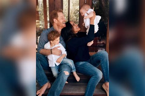 Prince Harry, Meghan Markle release new photo of daughter Lilibet