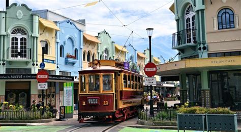 Tram - Interactive Tour of Christchurch | Christchurch Attractions