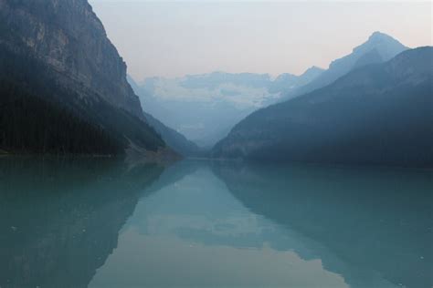 Lake Louise at sunset | Smithsonian Photo Contest | Smithsonian Magazine