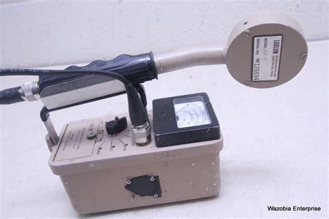 LUDLUM GEIGER COUNTER MODEL 3 SURVEY METER WITH PROBE MODEL 449 | eBay