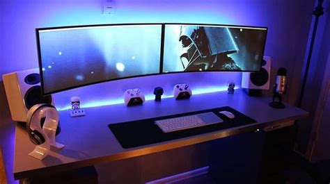 My Dual 34" Ultrawide Curved Monitors setup all run by my late 2012 Mac Mini! : battlestations