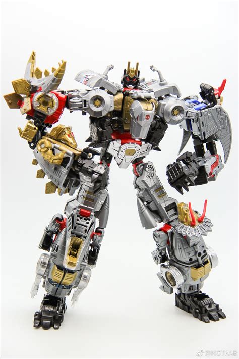 Volcanicus (complete combiner pic) | TFW2005 - The 2005 Boards