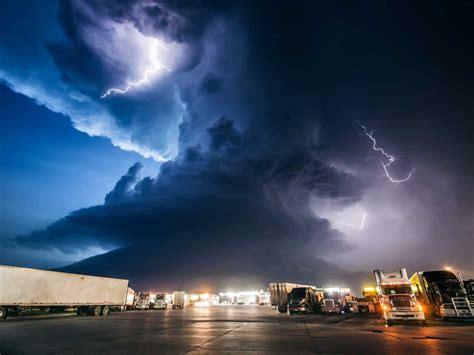 How To Become A Storm Chaser: Skills & Gear Needed