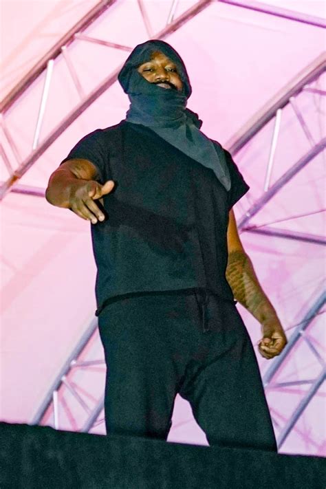 Miami, FL – *EXCLUSIVE* – Kanye West aka Ye wows Miami with ‘Vultures ...