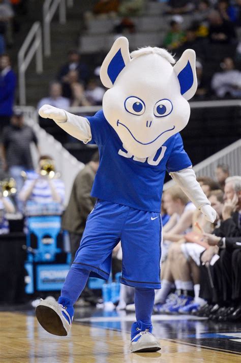 College Basketball Mascots Photos - ABC News