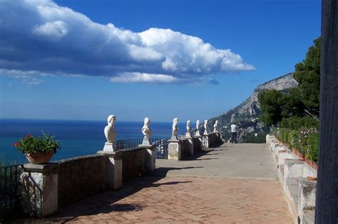 Hiking on the Amalfi Coast: how to walk from Ravello to Amalfi - Testaccina