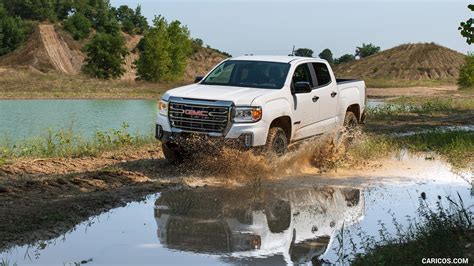 GMC Canyon AT4 Off-Road Performance Edition | 2021MY | Off-Road