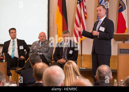 Maj. Gen. Walter E. Piatt, Deputy Commanding General, U.S. Army Stock Photo - Alamy