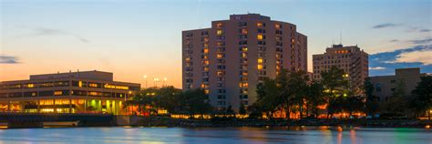 Top Hotels in Rockford, IL | Marriott Rockford Hotels