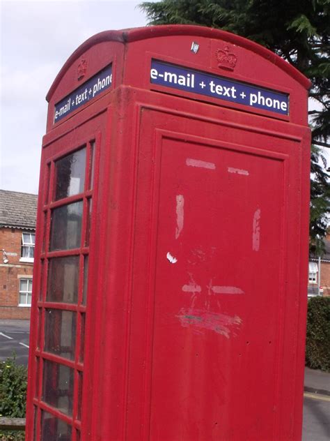 Red phone box - e-mail + text + phone - Broad Walk, Stratf… | Flickr