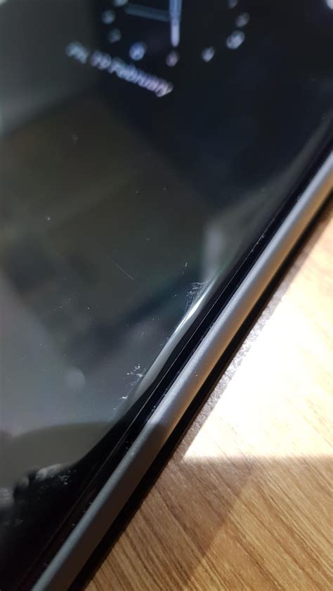 s21 ultra scratches caused by samung clear view case - Samsung Community