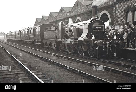 Stirling GNR 8ft Single on an RCTS excursion at Peterborough in 1938 ...