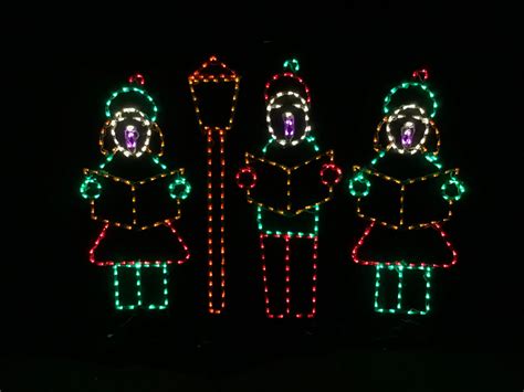 Lori's Lighted D'Lites Carolers with Lamp Post Christmas Holiday Lighted Display | Wayfair