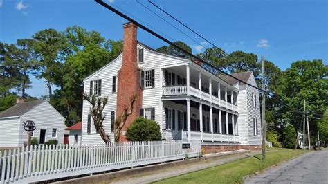 1800-1827 Iredell House Historical Marker