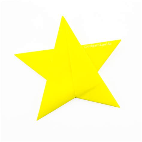 How To Make An Easy Origami Star - Folding Instructions - Origami Guide