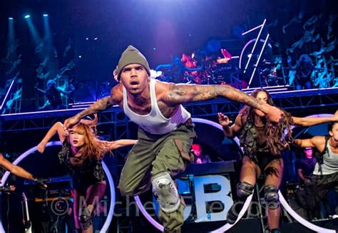 Chris Brown: F.A.M.E Tour | WBTI