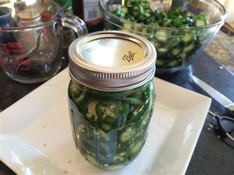 Canning Jalapeno Peppers – Sweet Tea (with Lemon)