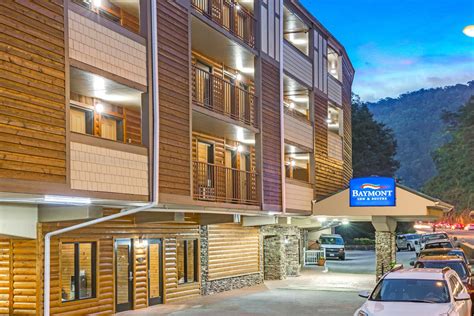 Baymont by Wyndham Gatlinburg On The River | Gatlinburg, TN Hotels