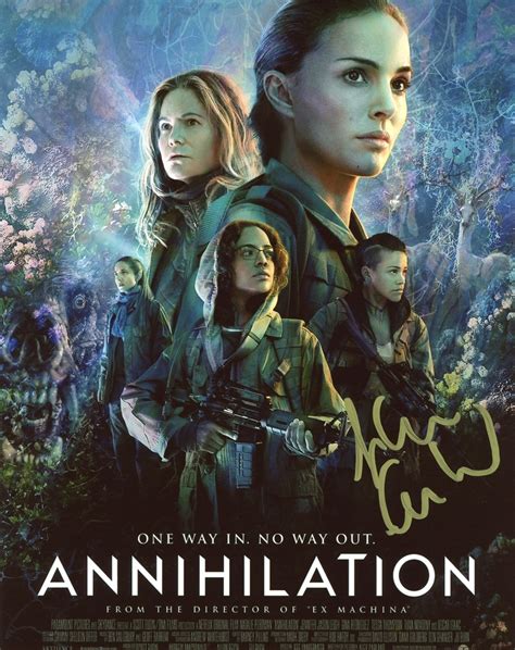 ALEX GARLAND - Annihilation AUTOGRAPH Signed 8x10 Photo B