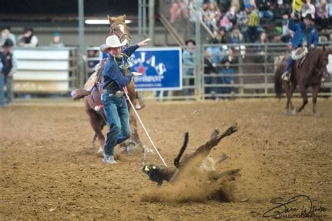 Tejas Rodeo Photos - Sara Winder Photography