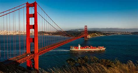 Golden Gate Bridge Facts - 19 Interesting Facts About Golden Gate Bridge | KickassFacts.com