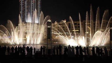 Dubai mall fountain show - YouTube