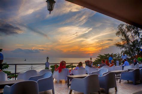 Zanzibar Nightlife: Top Places for Nightlife Activities - Tiketi Blog - Travel Guide