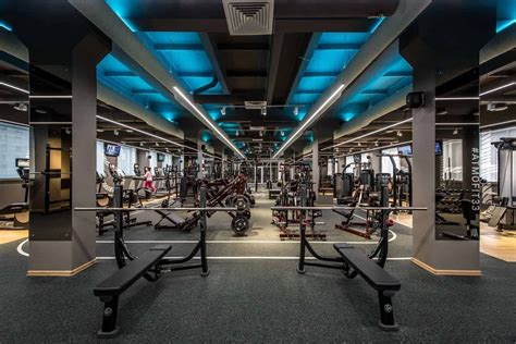 Stylish Gym Interior Decoration Ideas | Фитнес дизайн, Дизайн офисного ...