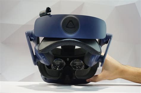 HTC's new Vive Pro Eye headset features built-in eye tracking | Mashable