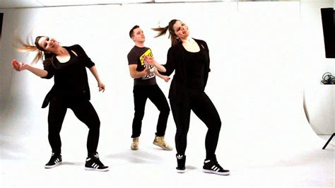 3 Easy Dance Moves - Howcast