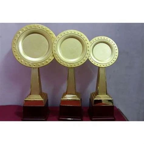 School Award Trophy at Rs 500 | Winner Trophy in New Delhi | ID ...