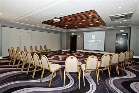 Meeting Rooms at Sandman Signature London Gatwick Hotel, Sandman Signature London Gatwick Hotel ...