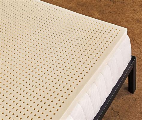 7 Best Latex Mattress Toppers (Fall 2023) – Reviews & Guide