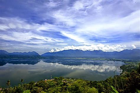 Danau Maninjau Sumatera Barat | Wisata Alam dan Gunung Indonesia