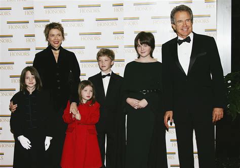 How Warren Beatty & Annette Bening's Child Stephen Would Look Today If ...