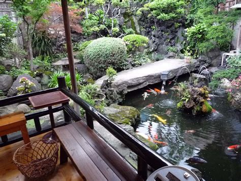 Ridiculously Beautiful Japanese Garden