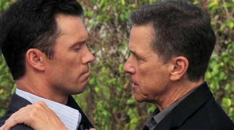 ...The Fangirl Files...: Burn Notice Villains Love/Hate