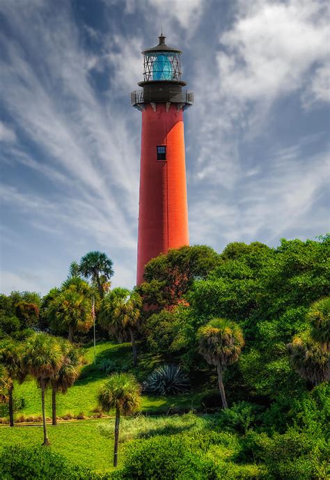 Jupiter Inlet Lighthouse - 10 Photograph by Frank J Benz - Fine Art America