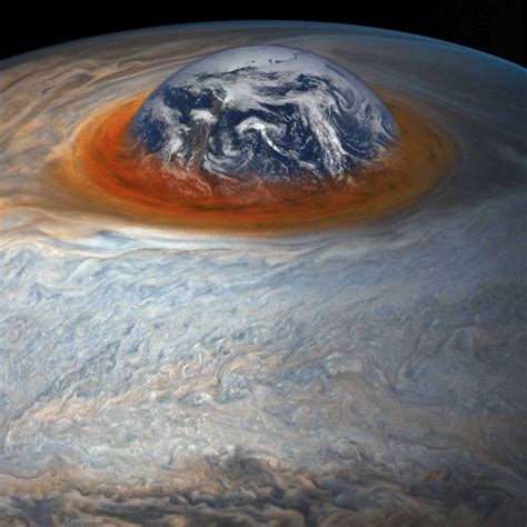 Stunning Photos of Jupiter by NASA's Juno Spacecraft - Hongkiat