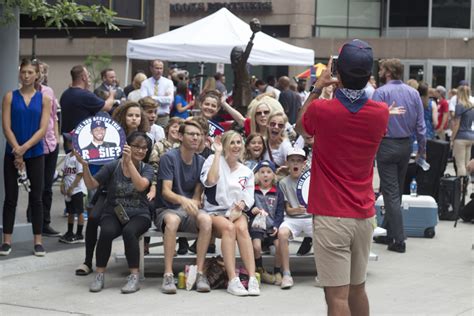 Minnesota Twins host wiffle ball home run derby #OnNicollet - mpls downtown council