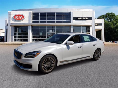 New 2019 Kia K900 Luxury 4dr Car in Jackson, MS 39232 #K014518 | Wilson Auto Group