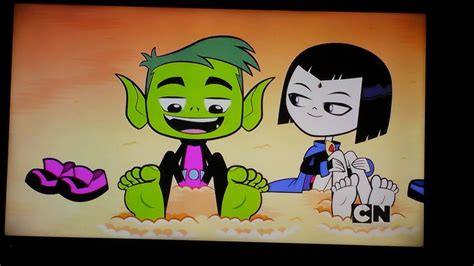 BbRae song and Beastboy, Raven KISS! - YouTube