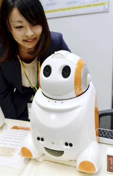 Japanese robot a tireless aid in dementia care | Japanese robot ...