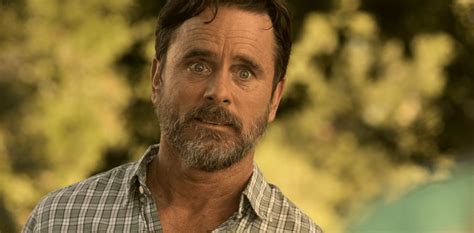 Outer Banks Cast - Charles Esten as Ward Cameron - Vague Visages