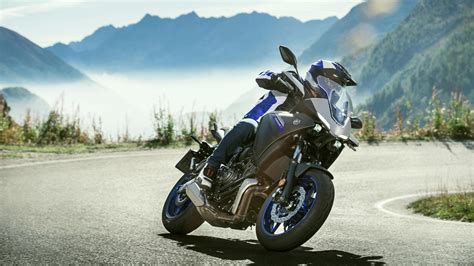 2021 Yamaha Tracer 7 Guide • Total Motorcycle